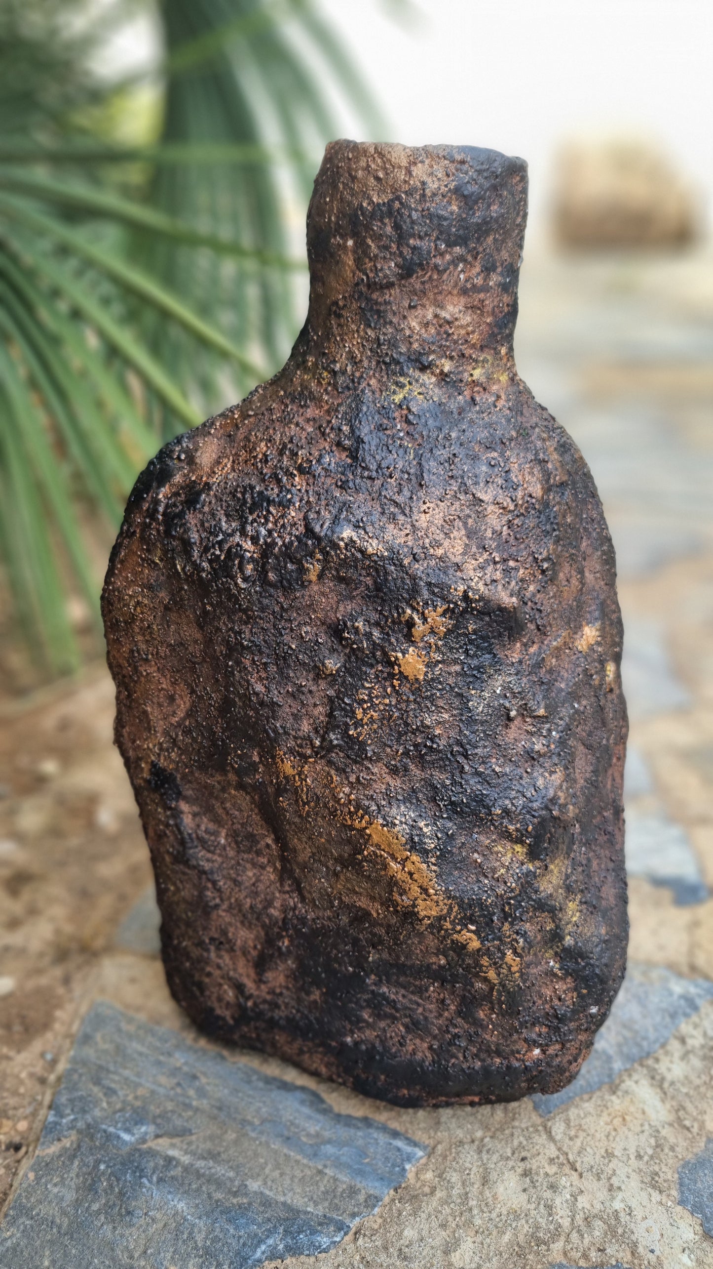 Handcrafted Sculptural Decorative Vase Aurelia