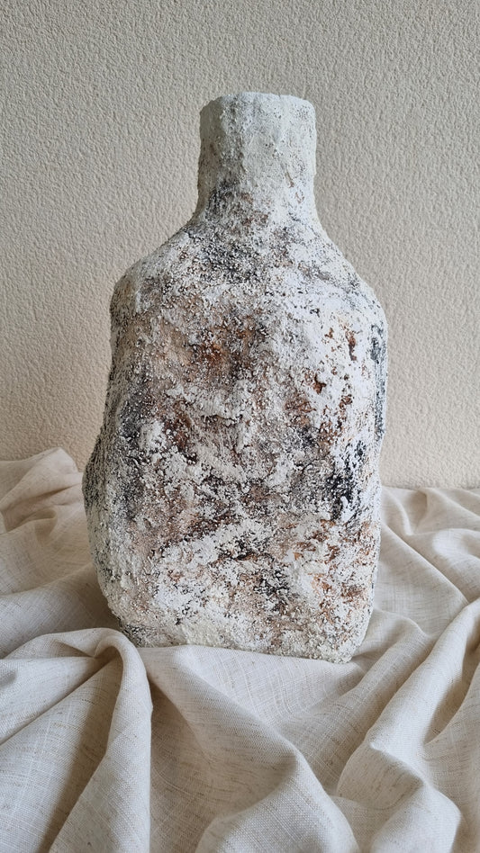 Handcrafted Sculptural Decorative Vase Aurelia (sample sale)