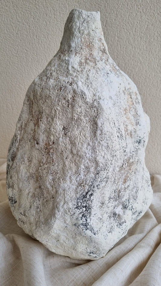 Handcrafted Sculptural Decorative Vase Octavia (sample sale)