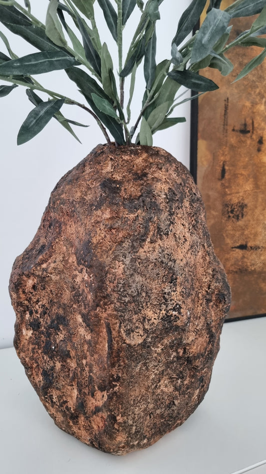 Sculptural Decorative Vase - Ralia