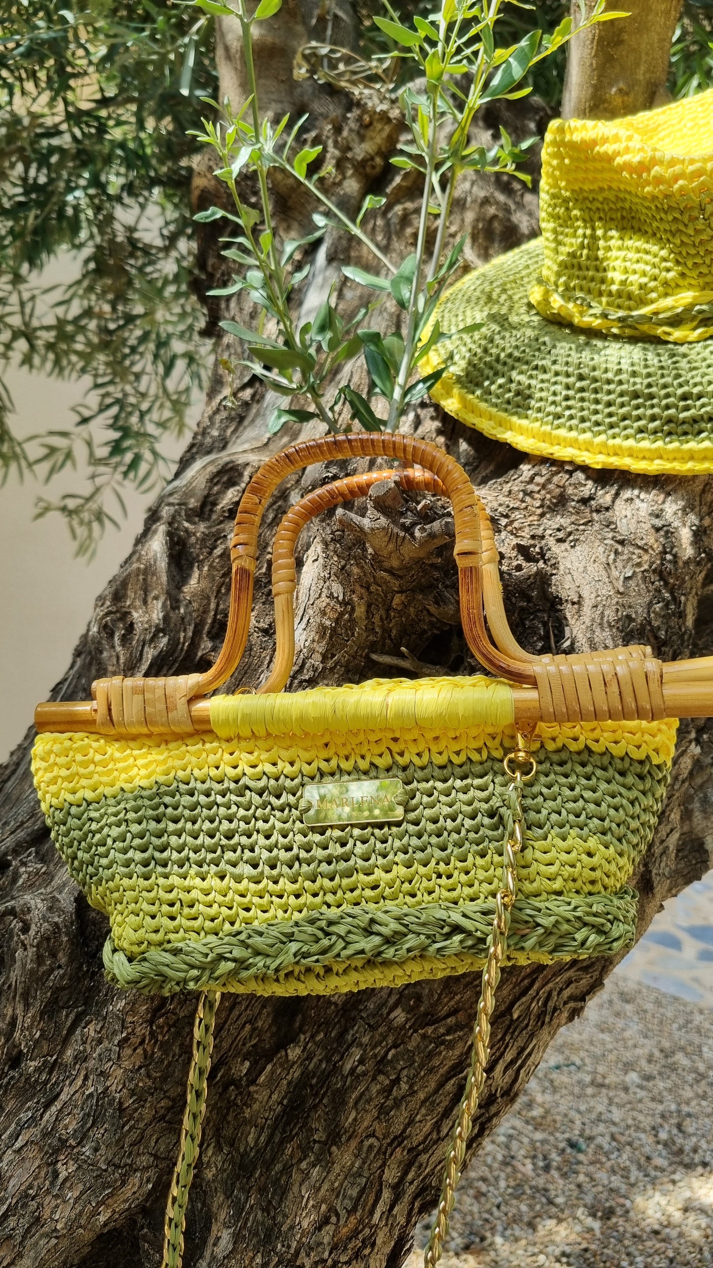 Mini Raffia Bag with Bamboo Handles - Airina