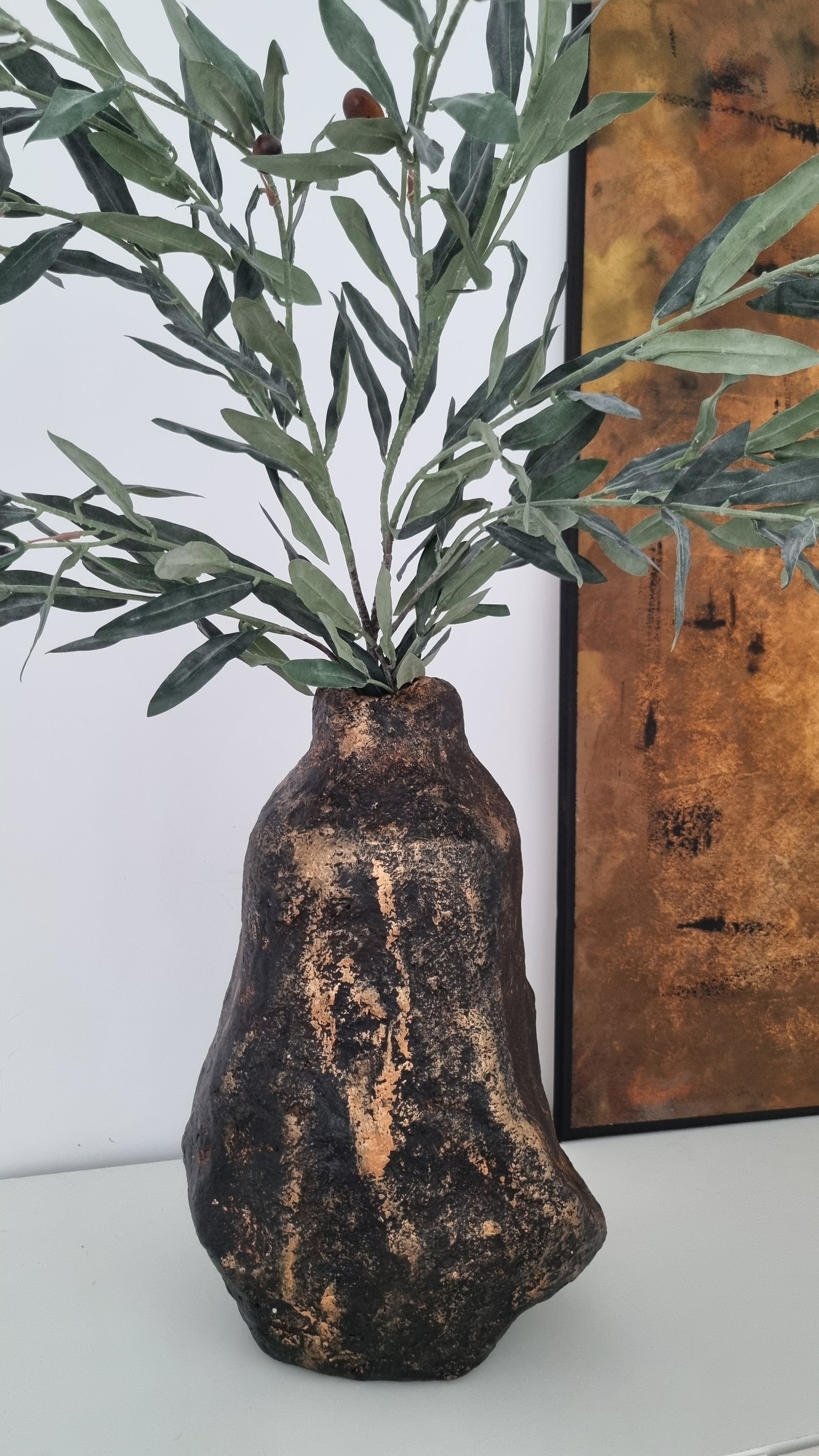 Sculptural Decorative Vase - Casandra
