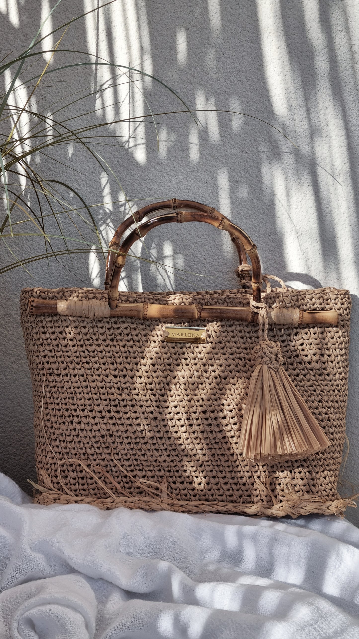 Raffia Bag with Bamboo Handles - Tullia