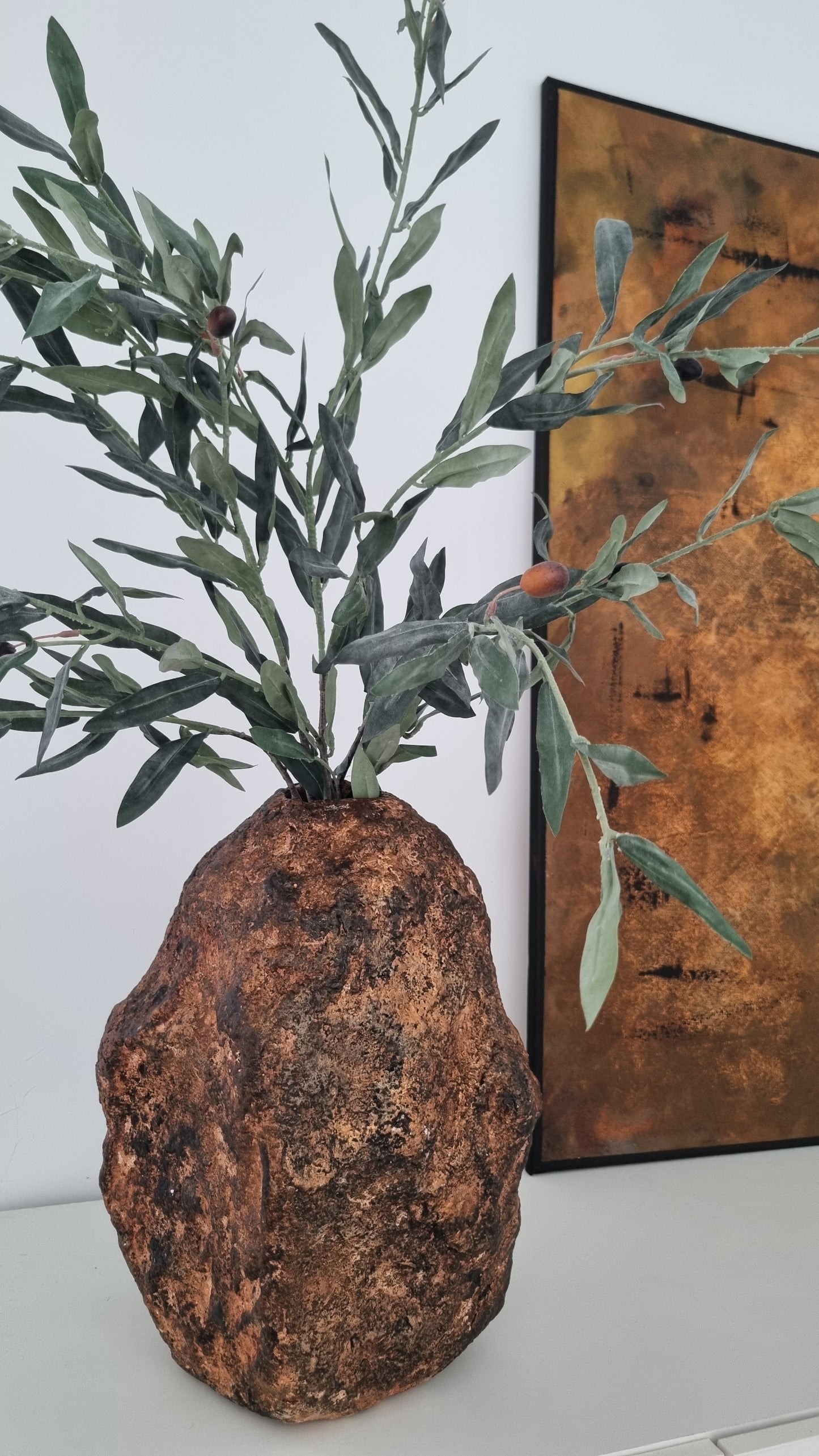 Sculptural Decorative Vase - Ralia