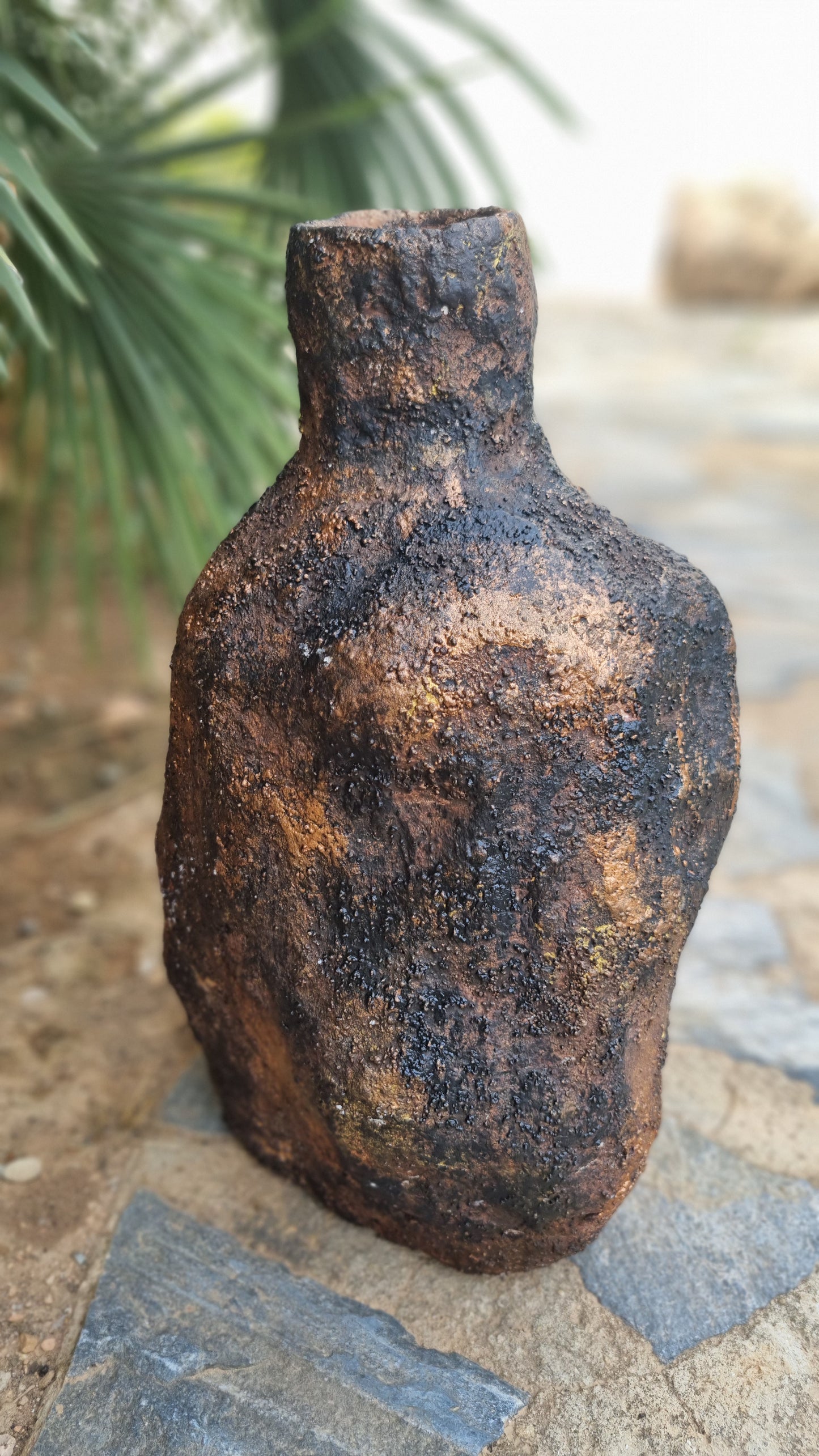 Handcrafted Sculptural Decorative Vase Aurelia