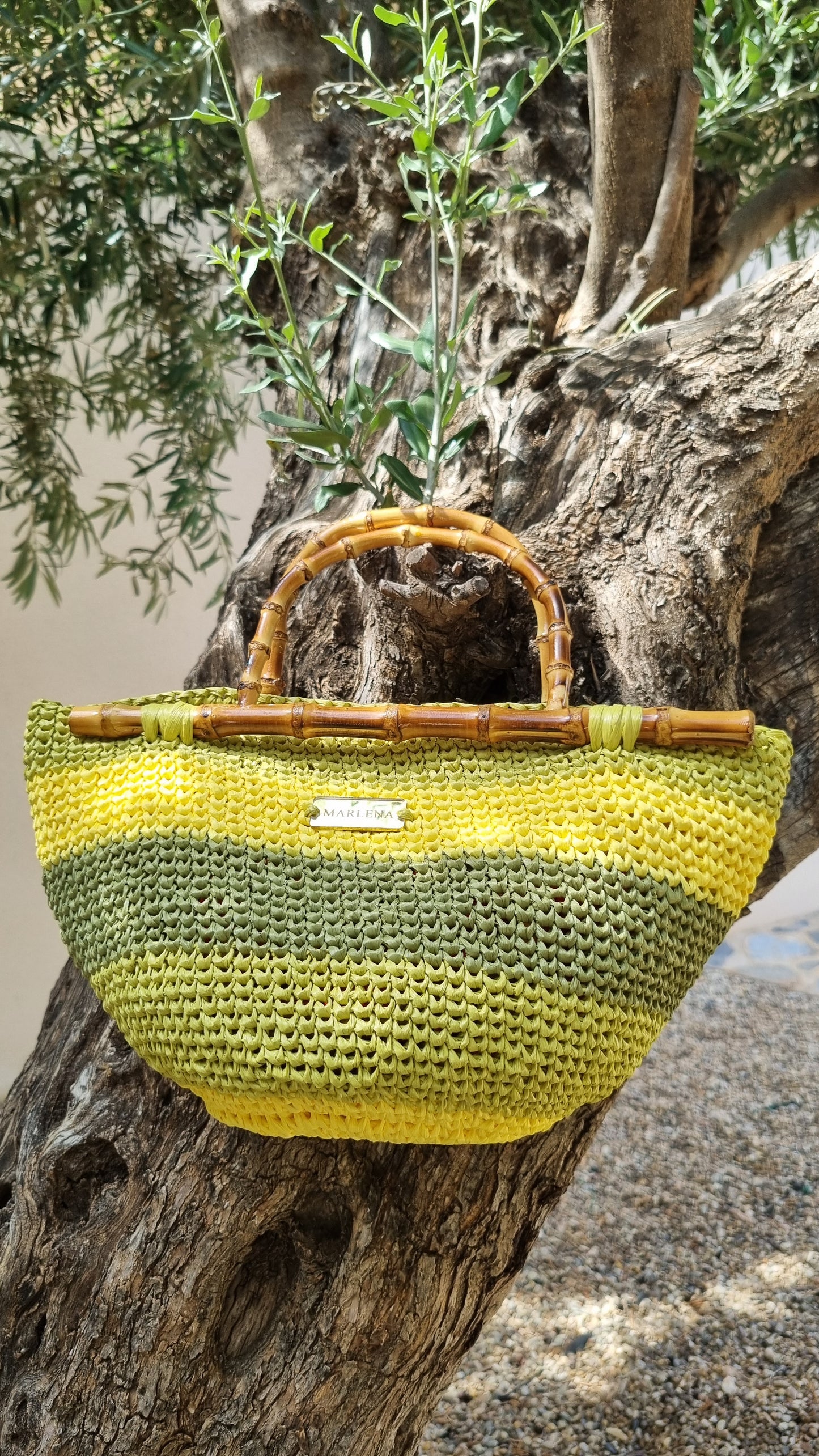 Raffia Bag with Bamboo Handles - Sandia