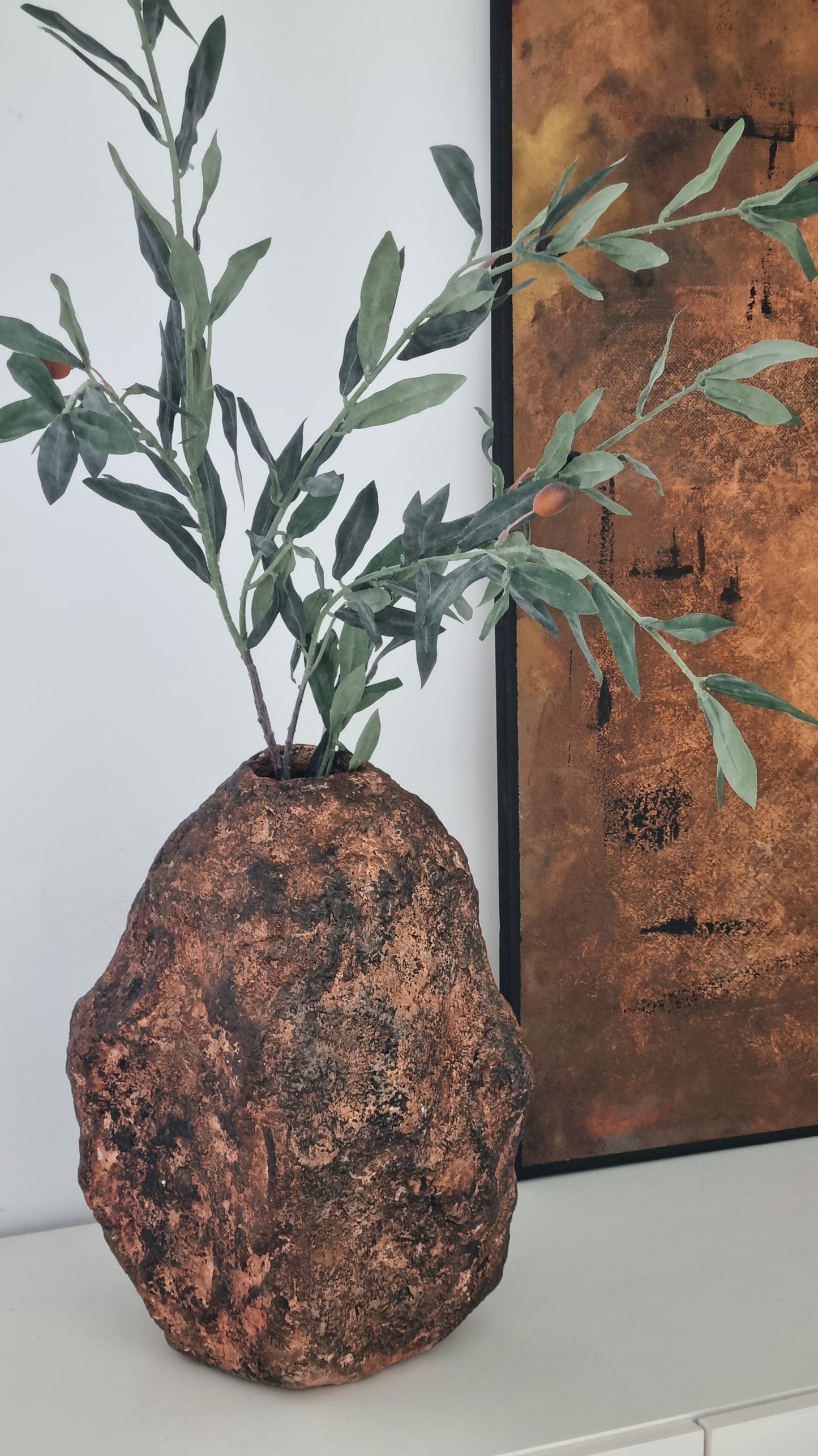 Sculptural Decorative Vase - Ralia