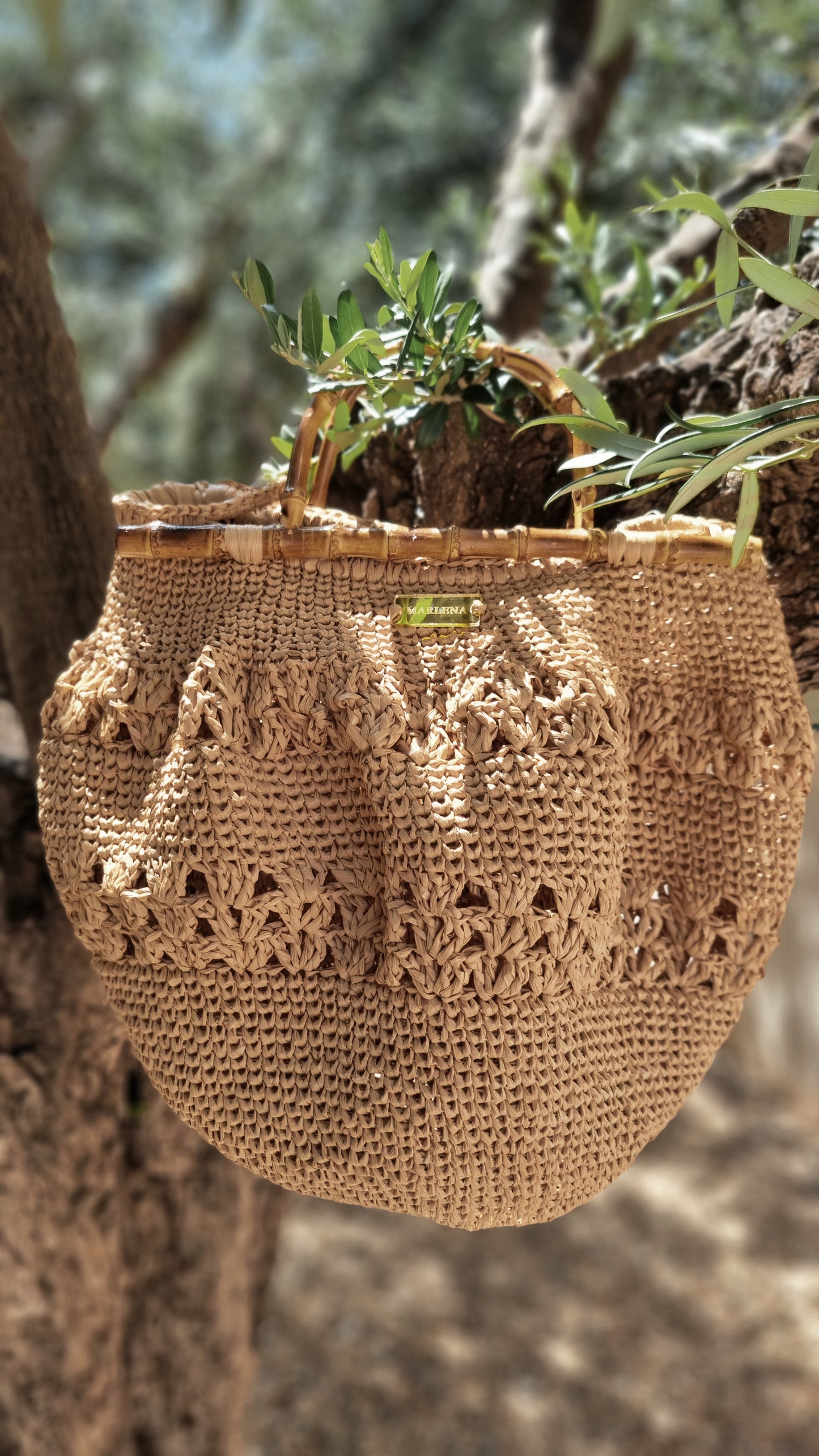 Raffia shopper Bag with Bamboo Handles - Valeria