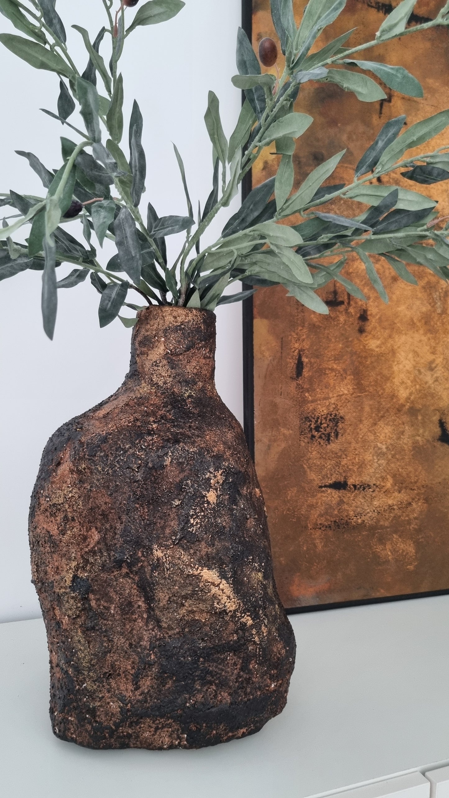 Handcrafted Sculptural Decorative Vase Aurelia