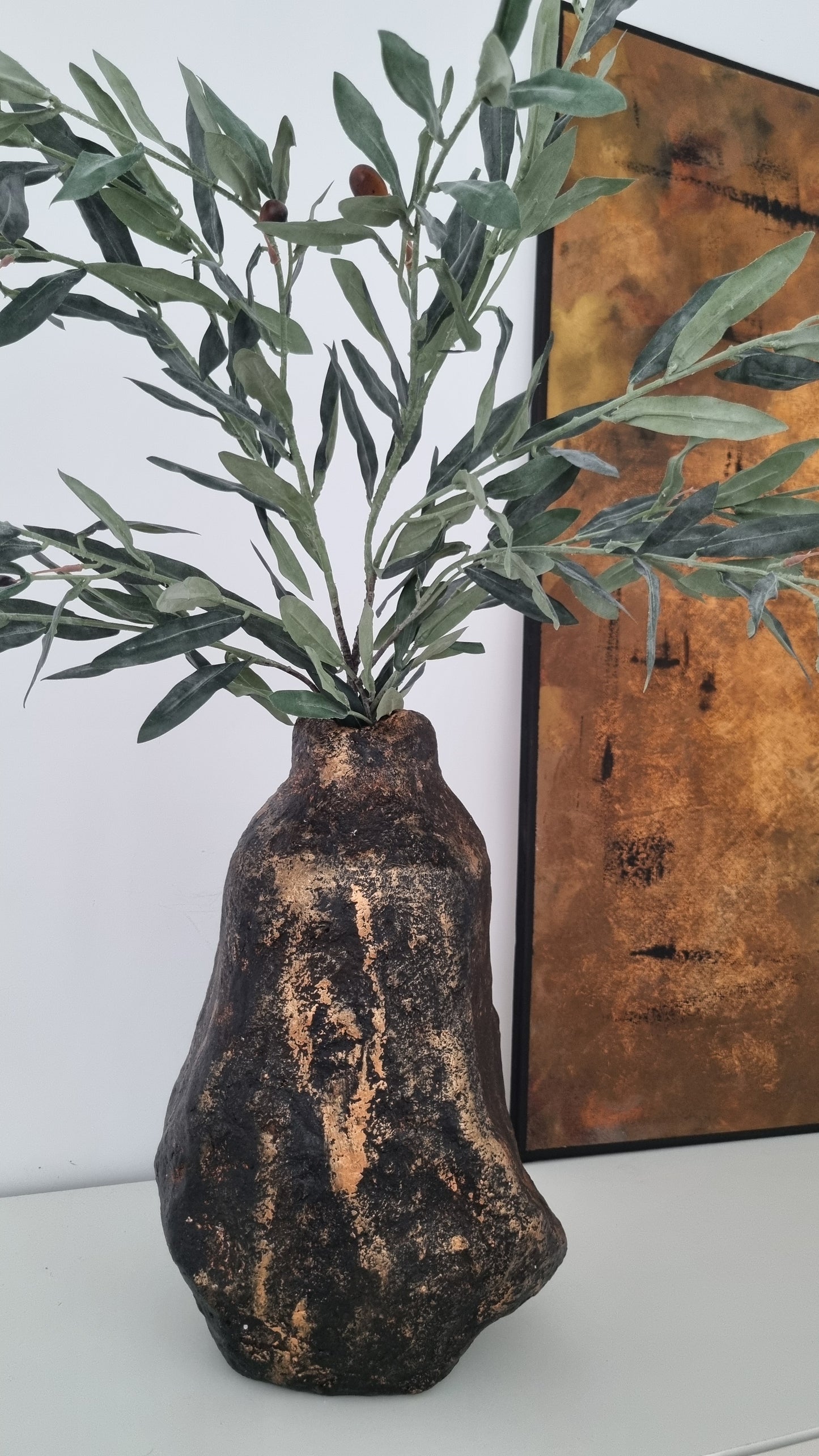 Sculptural Decorative Vase - Casandra