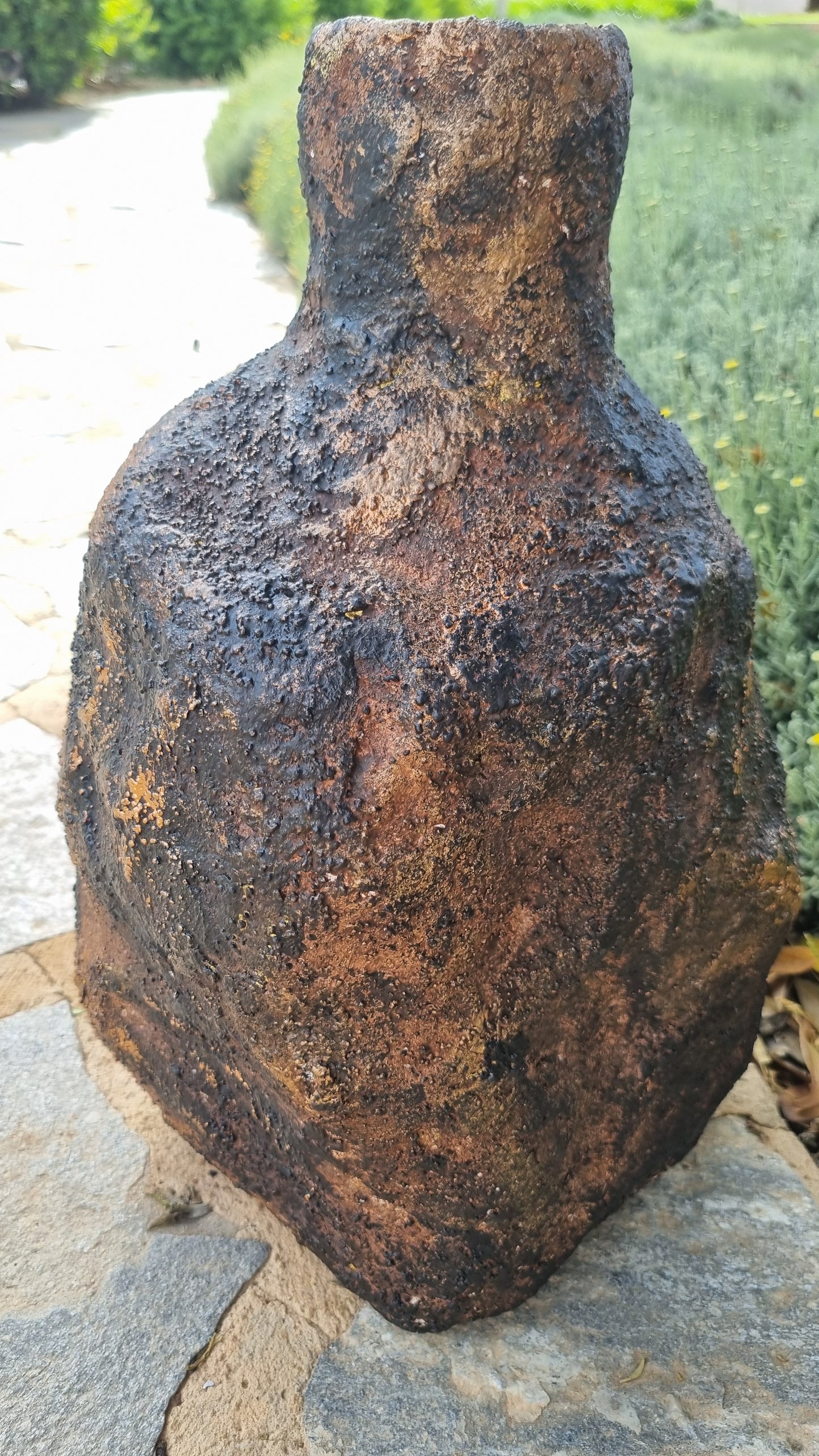 Handcrafted Sculptural Decorative Vase Aurelia