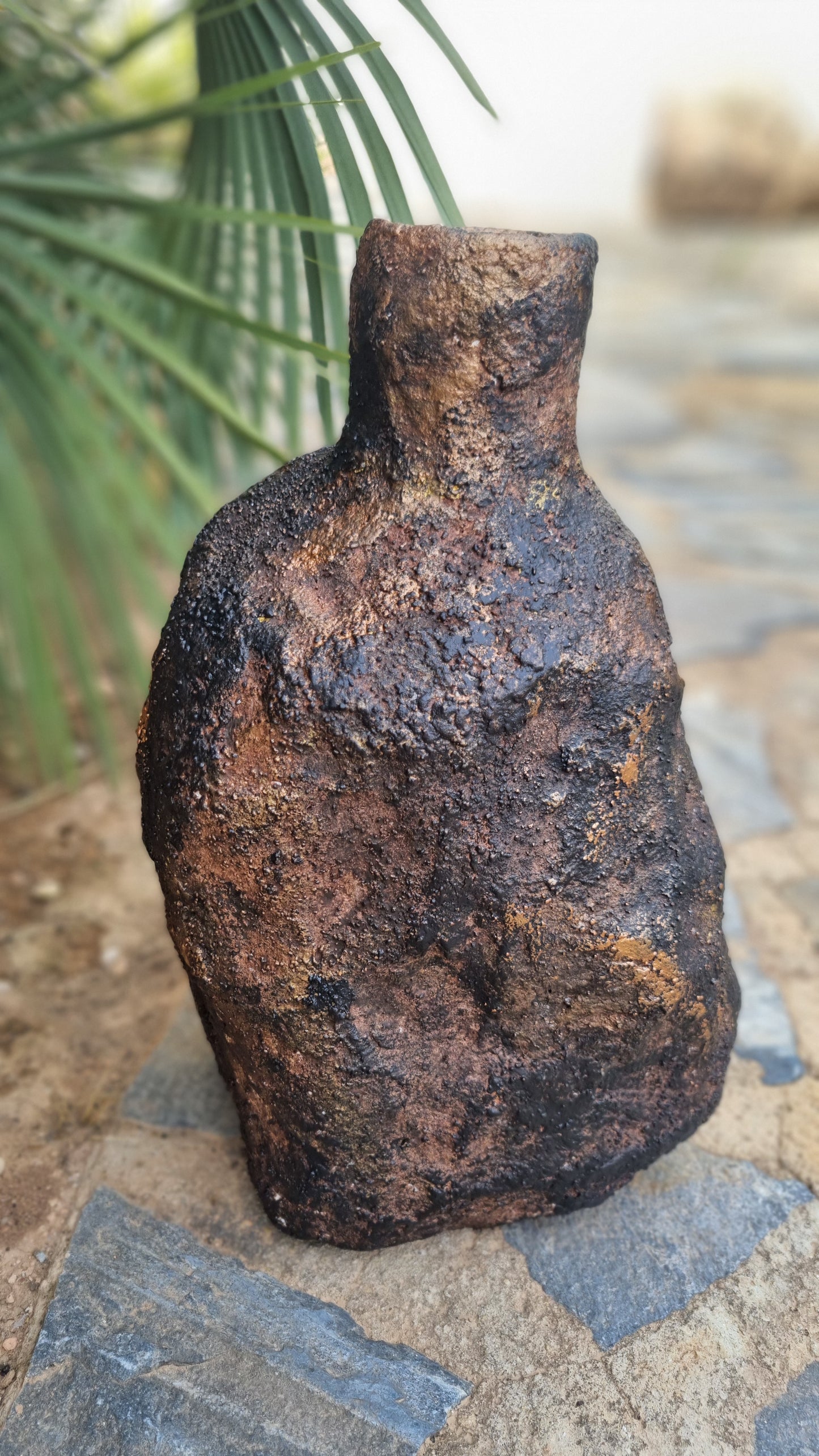 Handcrafted Sculptural Decorative Vase Aurelia